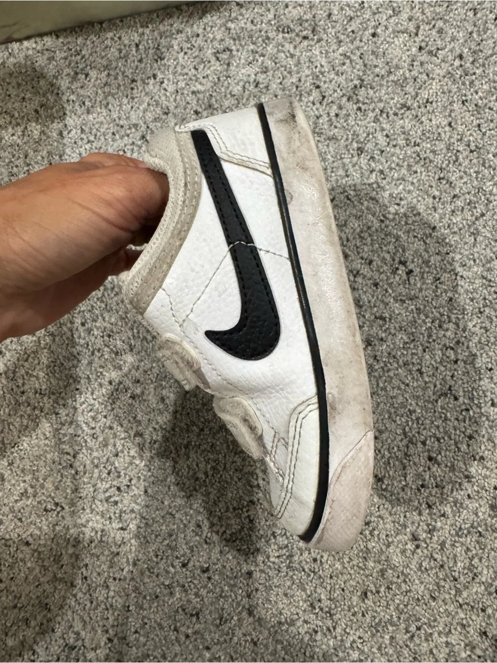Nike Kids White and Black Velcro Sneakers